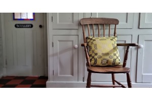 Primrose Yellow Merion Mill Cushion CZ700 Primrose Yellow Merion Mill Cushion CZ700