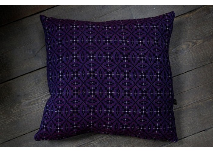 Violet Tapestry cushions CZ29