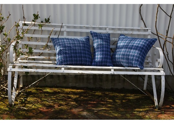 Lavender Blue Welsh Tapestry cushions. CZ98