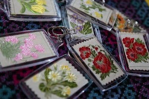 Silk Flower Key Rings KR01