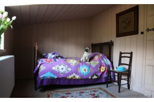 Unused 1960s Patchwork quilt. Grandmothers Flower Garden Q12